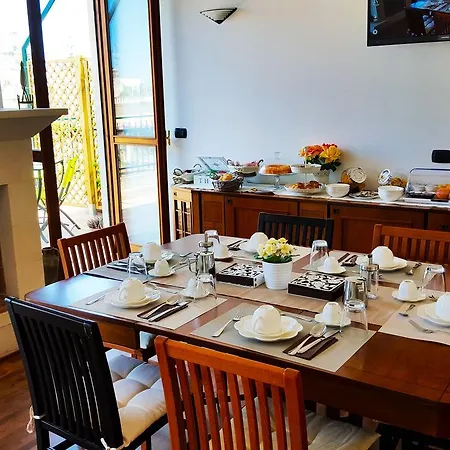 Attico Barocco Bed & Breakfast 4*