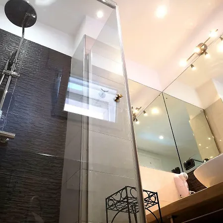 Attico Barocco Couette-café 4*