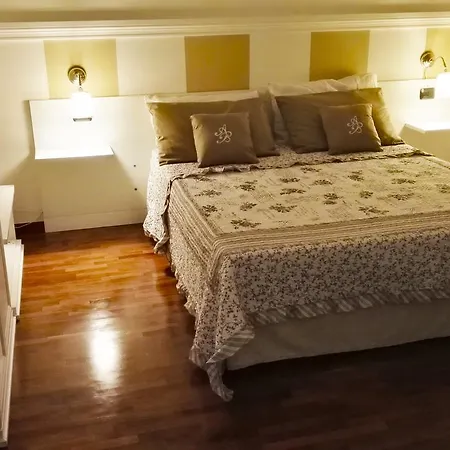 Attico Barocco Лечче