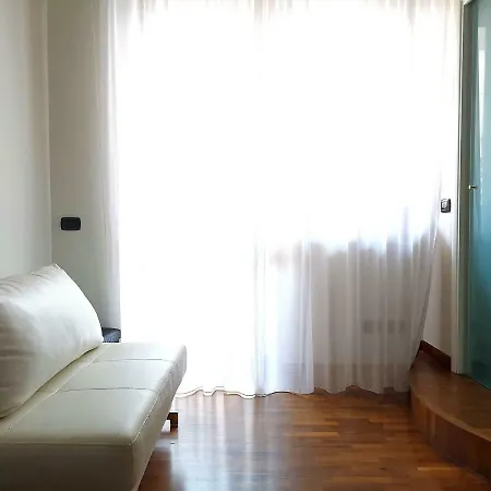 Attico Barocco Bed & Breakfast 4*