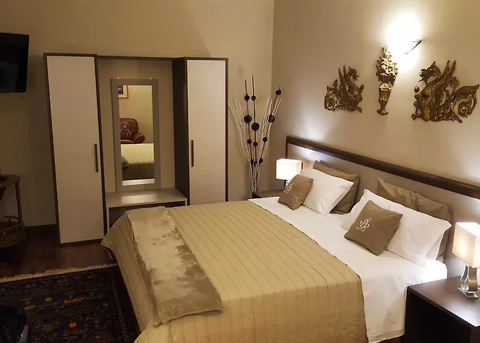 B&B Attico Barocco 4*