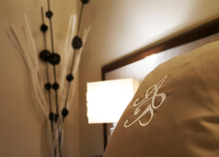 B&B Attico Barocco 4*