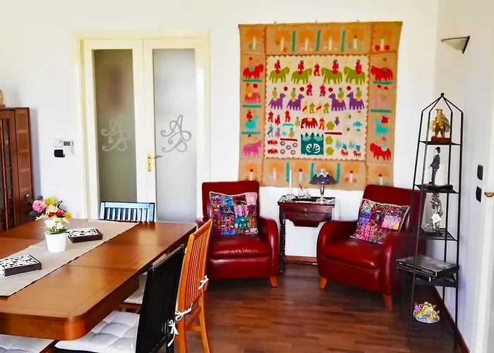 Attico Barocco לינה וארוחת בוקר 4*