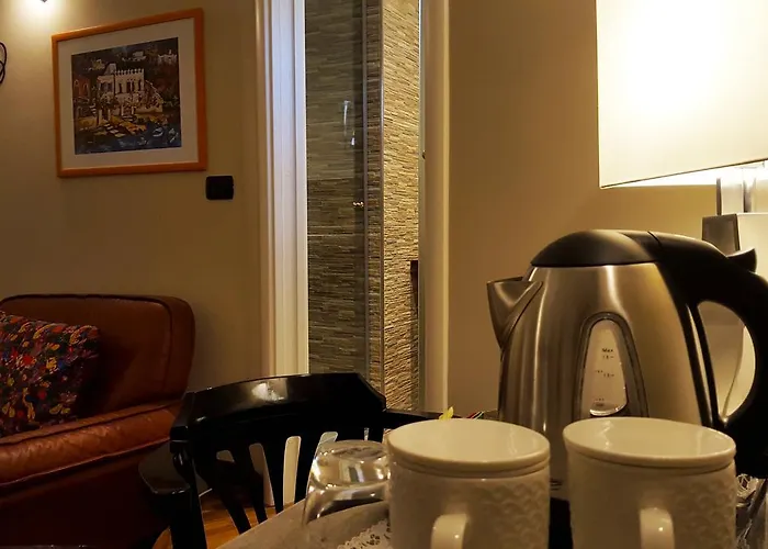 Attico Barocco B&B 4*